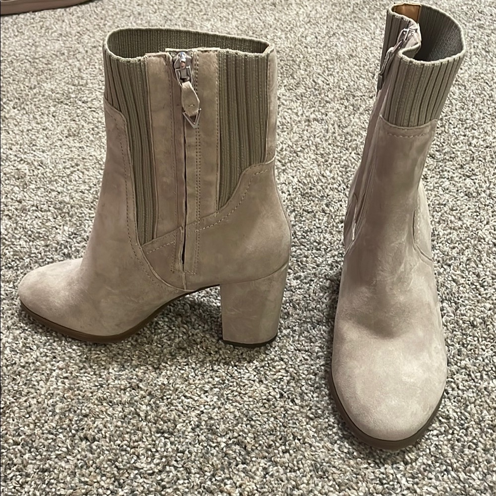 Stylish Beige Ankle Boots for Women
